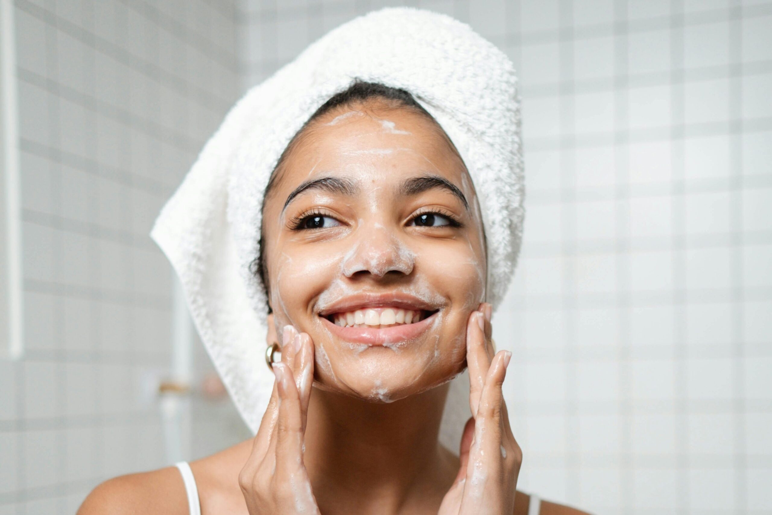 Skinimalism is a beauty trend WHICH gained popularity AS A spiritual successor to TikTok's notarised ‘clean girl’ aesthetic.